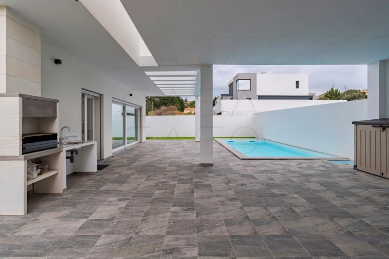 Moradia T4 para Venda em Palmela Foto 3