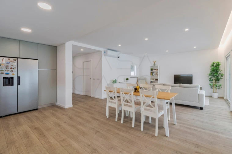 Moradia T4 para Venda em Palmela Foto 8