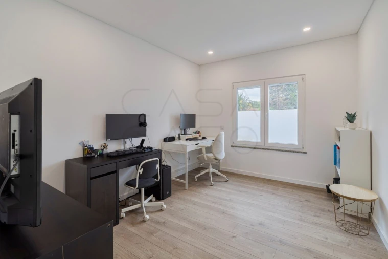 Moradia T4 para Venda em Palmela Foto 9