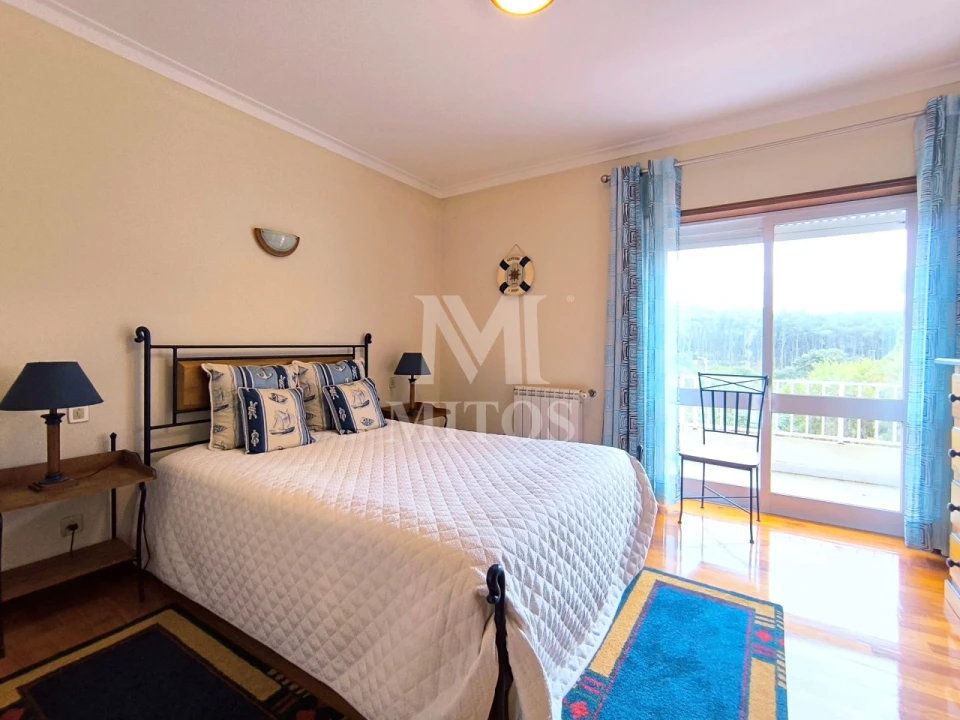 Moradia T4 para Venda em Moledo e Cristelo Foto 8