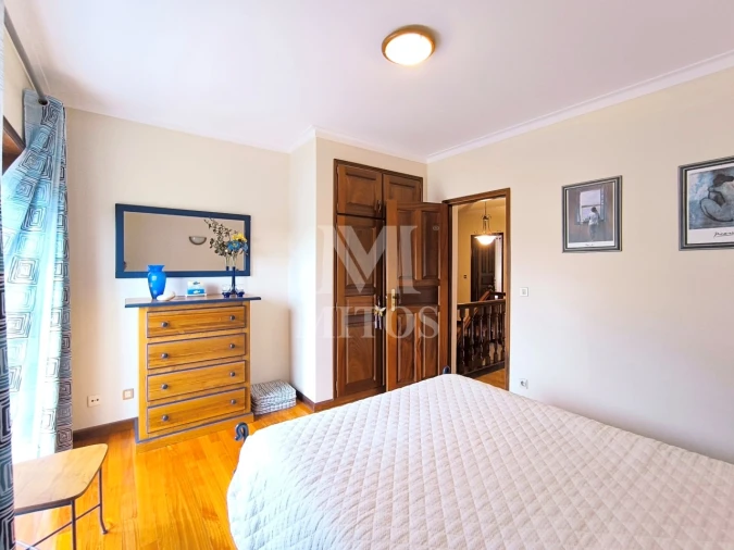 Moradia T4 para Venda em Moledo e Cristelo Foto 11