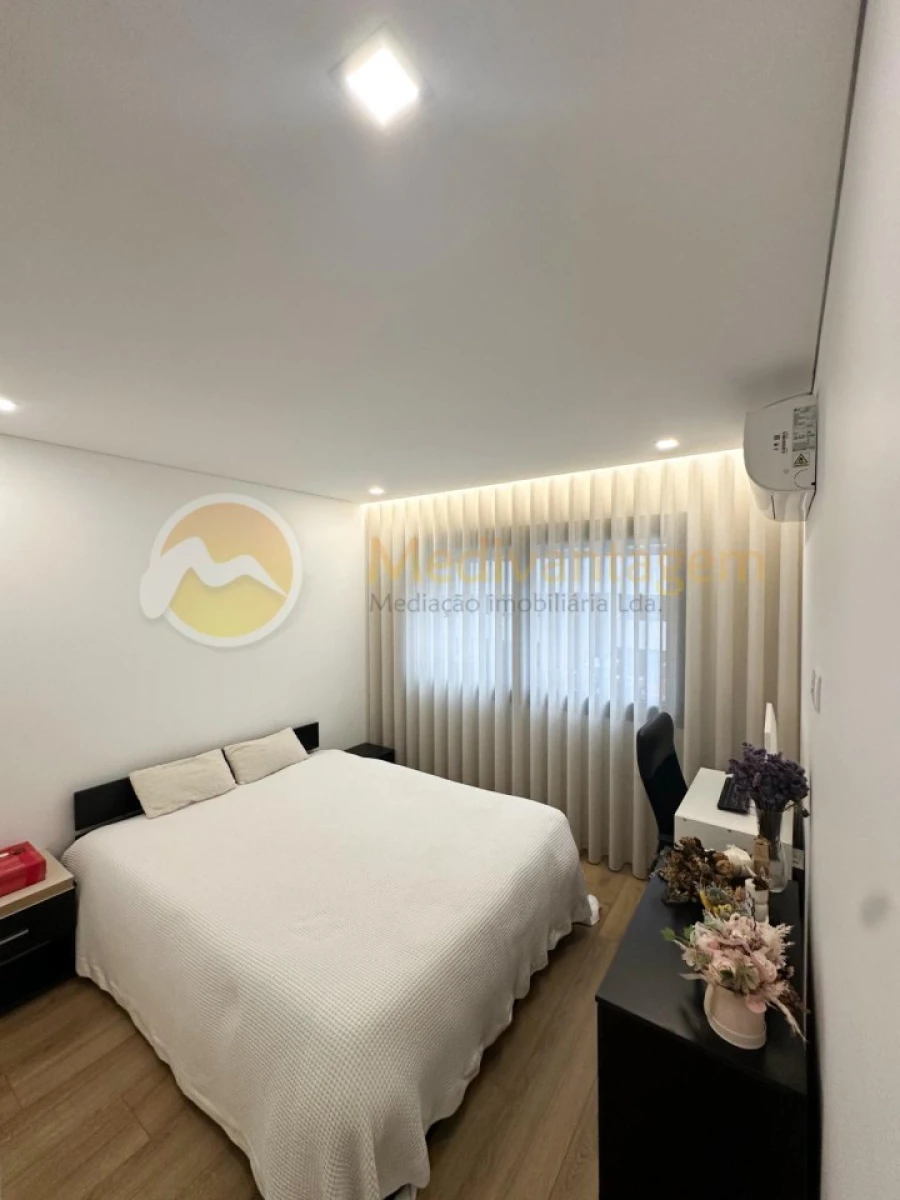 Apartamento T2 para Venda em Nogueiró e Tenões Foto 14