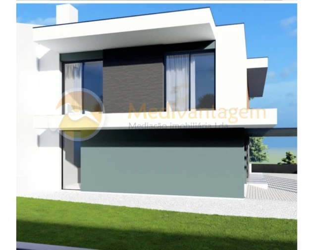 Moradia T4 para Venda em Palmeira Foto 6