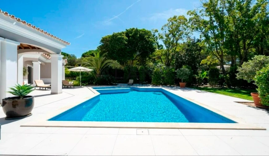 Moradia T5 para Venda em Almancil Foto 5