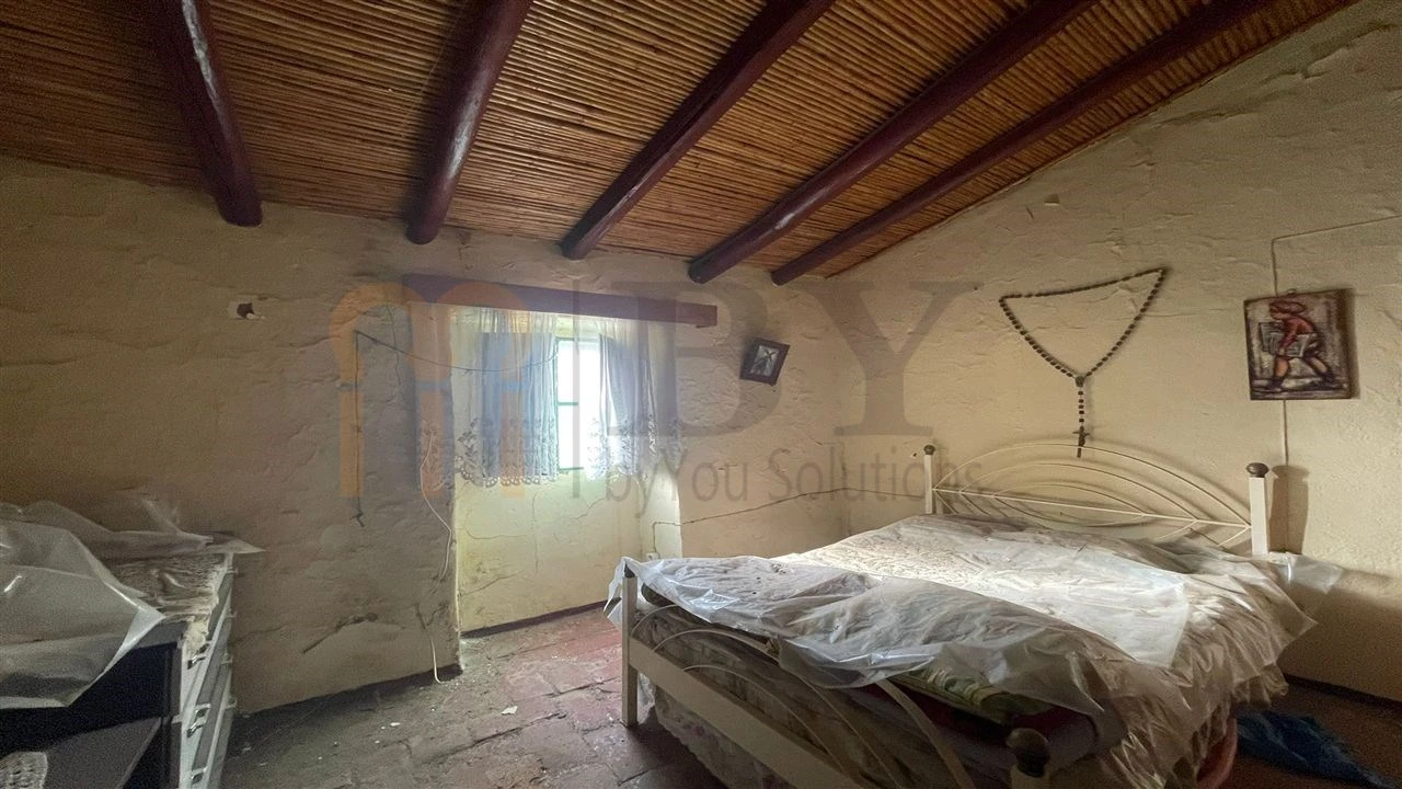 Moradia T3 para Venda em Santana de Cambas Foto 9