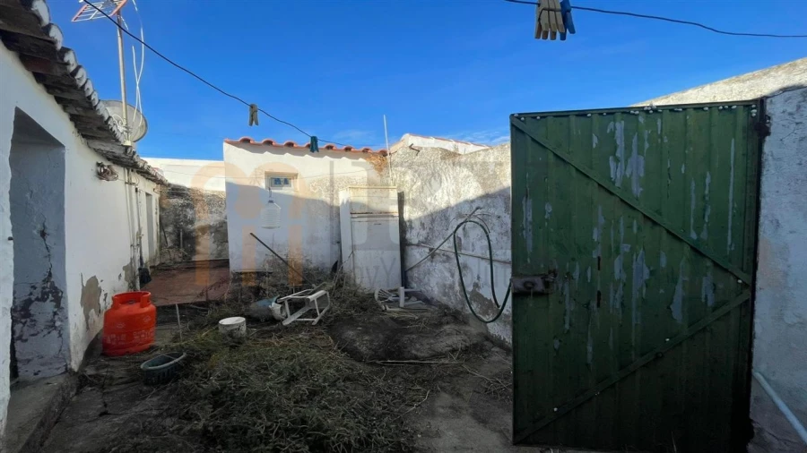 Moradia T3 para Venda em Santana de Cambas Foto 15