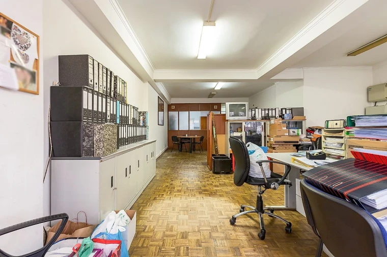 Escritório para Venda em Pontinha e Famões Foto 14