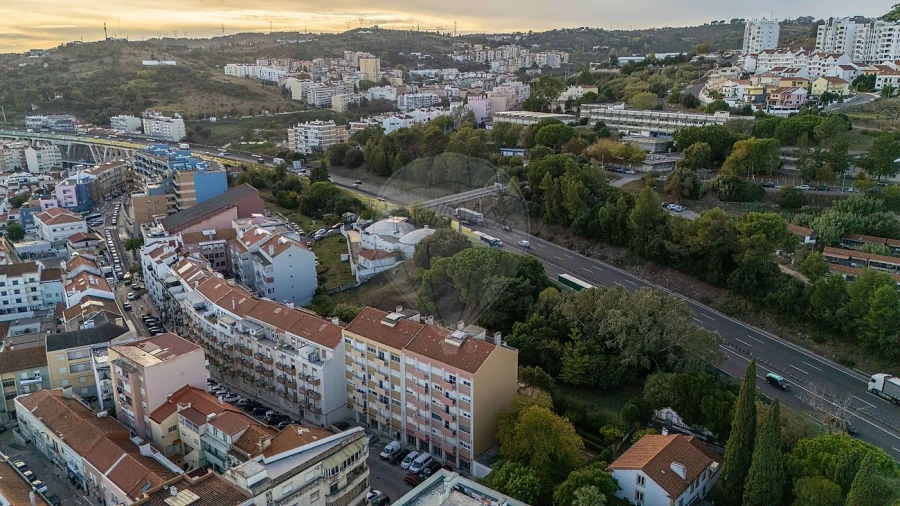 Apartamento T3 para Venda em Vila Franca de Xira Foto 37