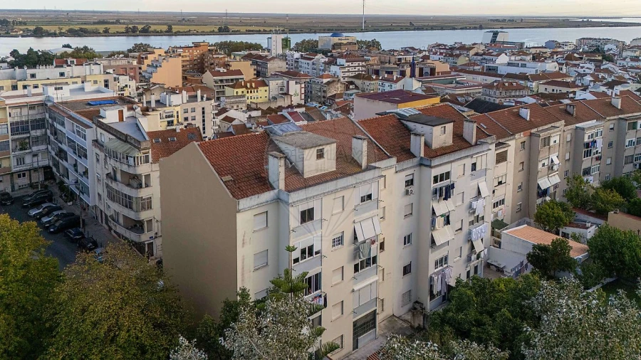 Apartamento T3 para Venda em Vila Franca de Xira Foto 32