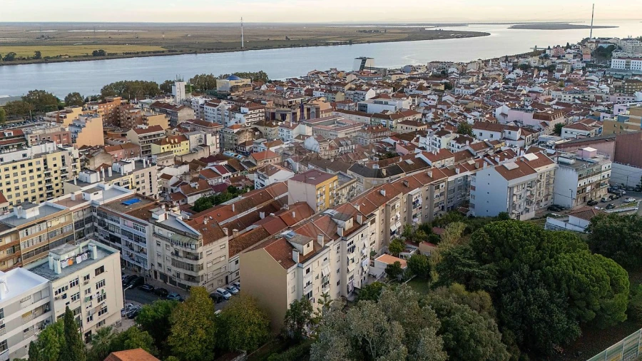 Apartamento T3 para Venda em Vila Franca de Xira Foto 36