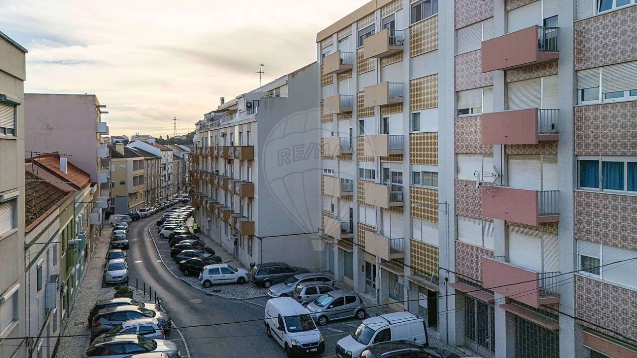 Apartamento T3 para Venda em Vila Franca de Xira Foto 29