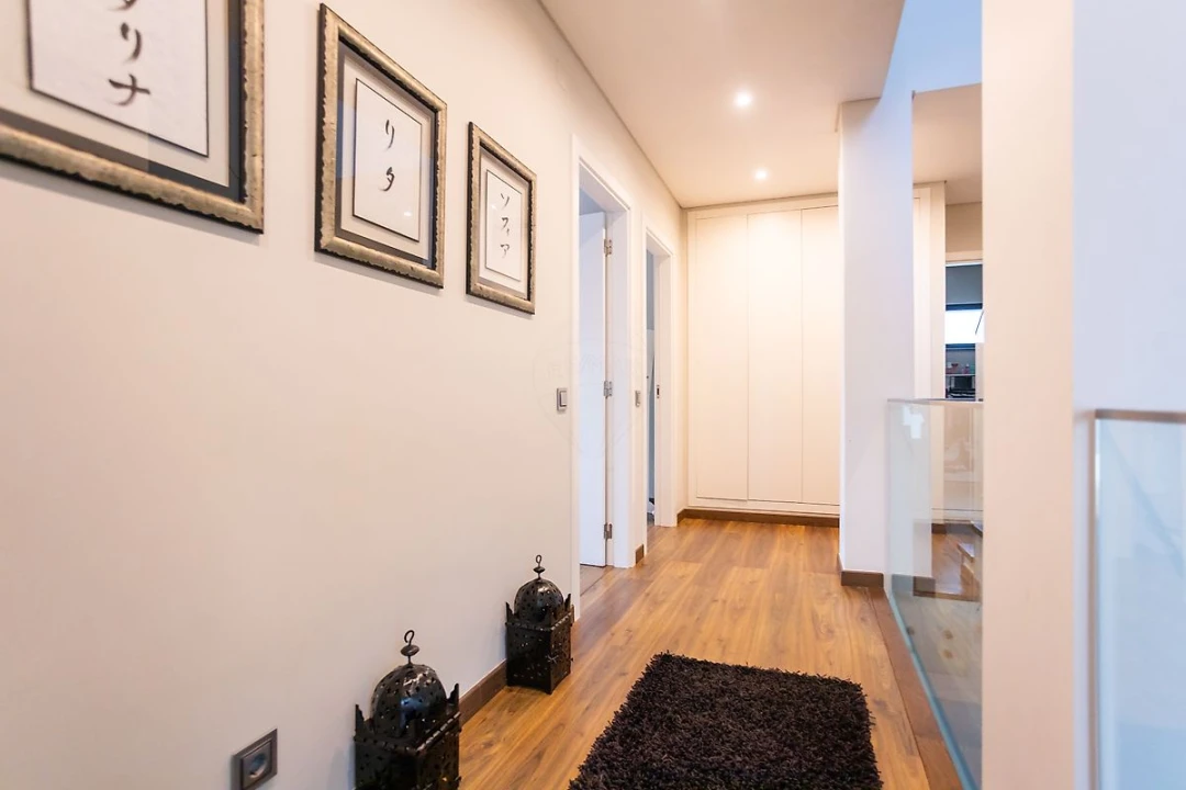 Moradia T4 para Venda em Benavente Foto 18