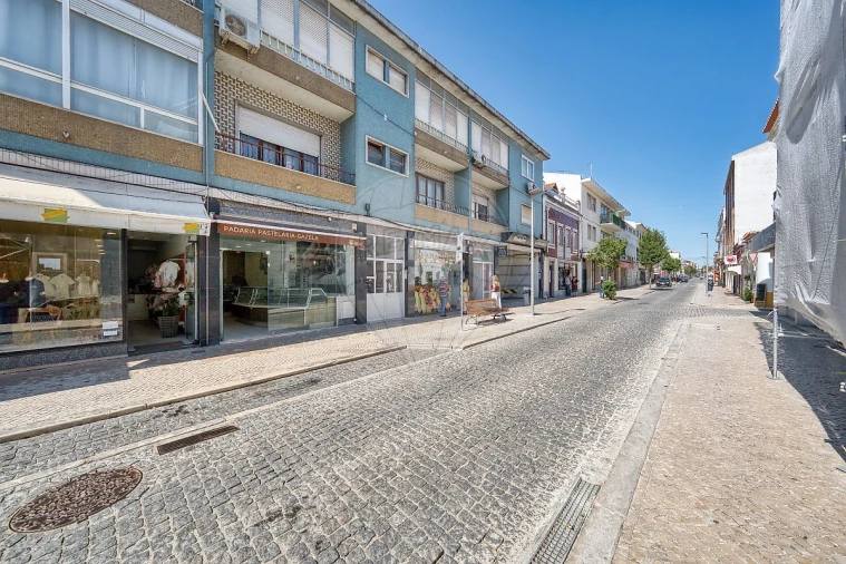 Loja para Venda em Cartaxo e Vale da Pinta Foto 21
