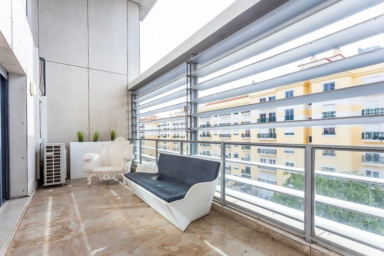 Apartamento T4 para Arrendamento em Lumiar Foto 11