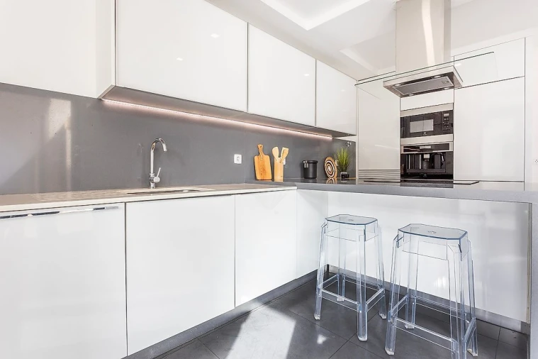 Apartamento T4 para Arrendamento em Lumiar Foto 16