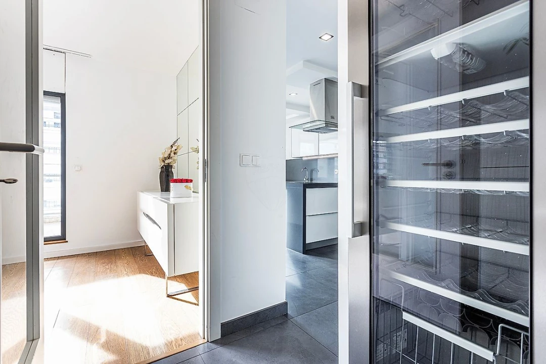 Apartamento T4 para Arrendamento em Lumiar Foto 12