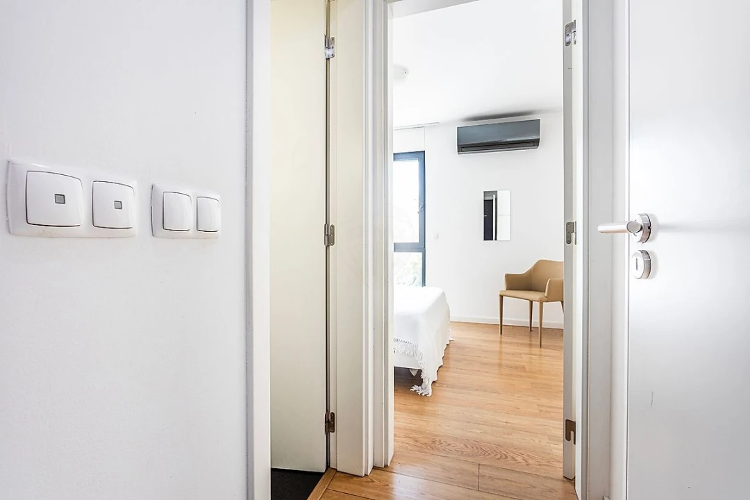 Apartamento T4 para Arrendamento em Lumiar Foto 18