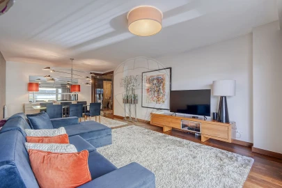 Apartamento T4 para Venda em Santa Marinha e São Pedro da Afurada