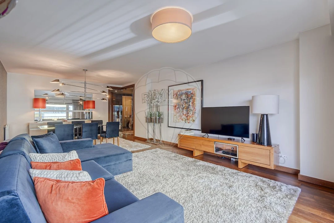 Apartamento T4 para Venda em Santa Marinha e São Pedro da Afurada Foto 18