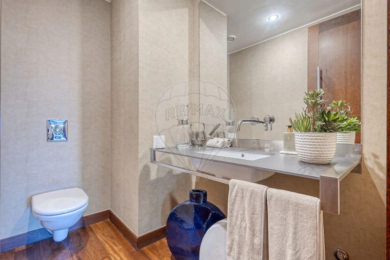 Apartamento T4 para Venda em Santa Marinha e São Pedro da Afurada Foto 23
