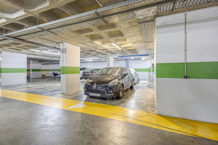 Apartamento T4 para Venda em Santa Marinha e São Pedro da Afurada Foto 11
