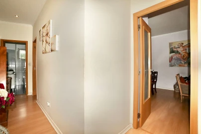 Apartamento T3 para Venda em Campo de Ourique
