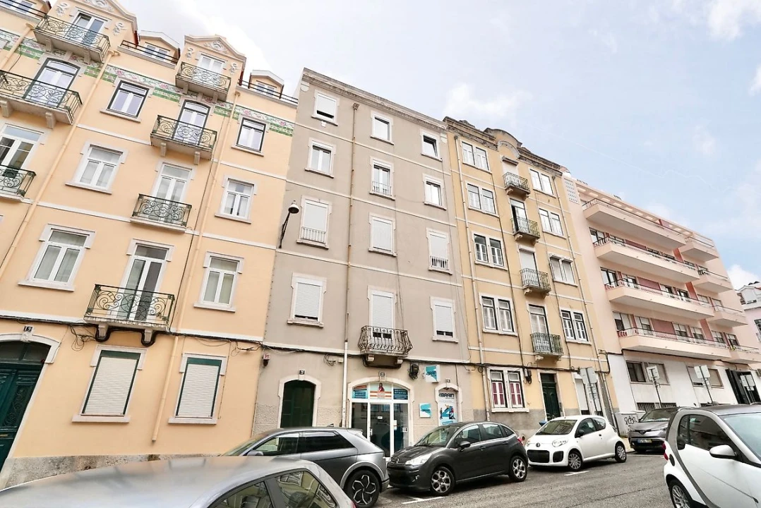 Apartamento T3 para Venda em Campo de Ourique Foto 4