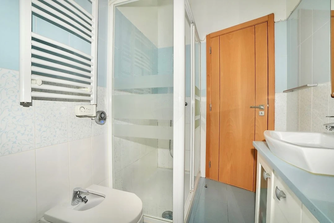 Apartamento T3 para Venda em Campo de Ourique Foto 12