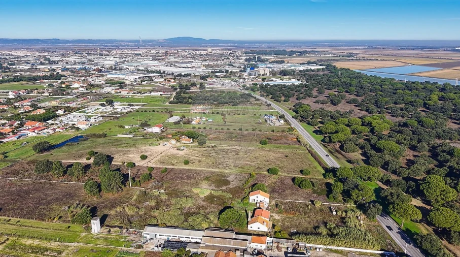 Terreno para Venda em Samora Correia Foto 2