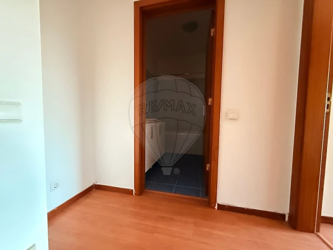 Apartamento T2 para Venda em Alenquer (Santo Estêvão e Triana) Foto 3