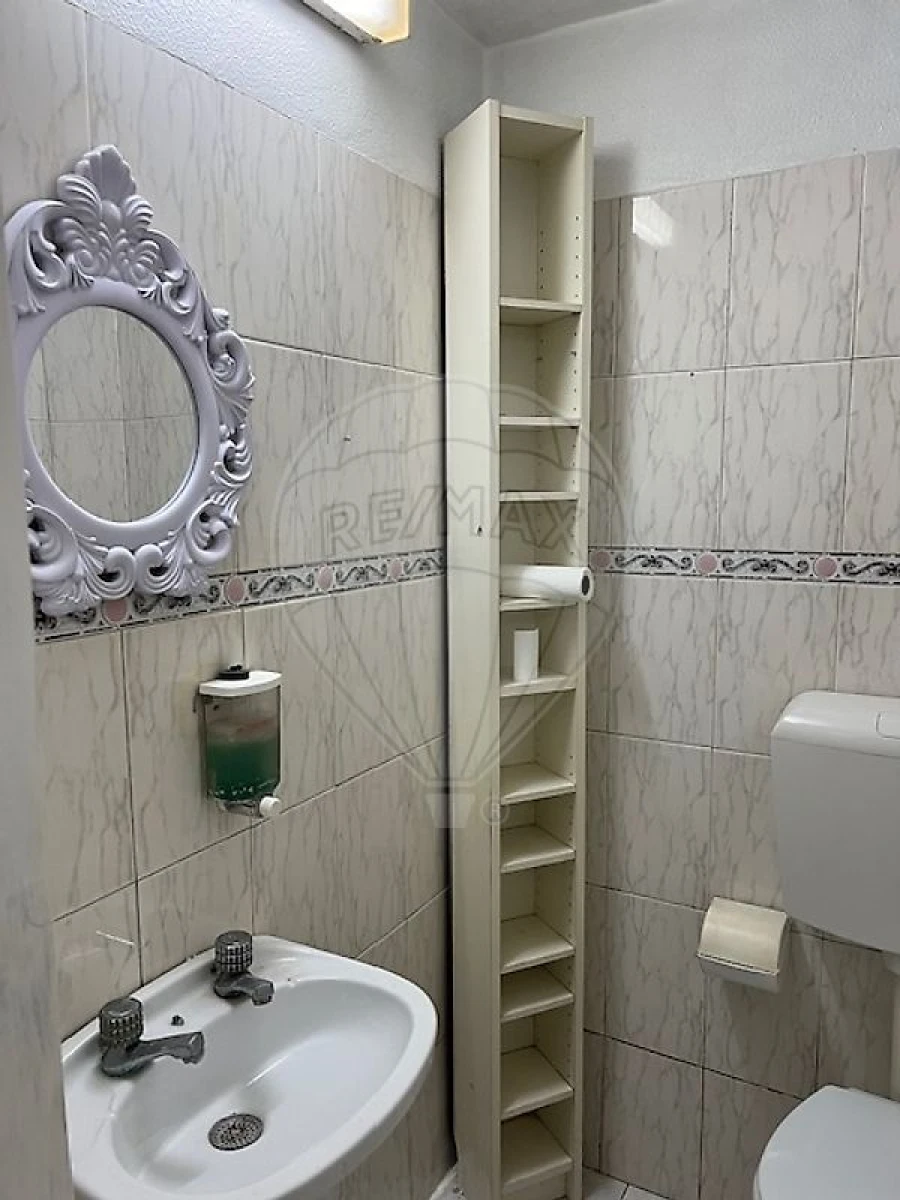 Negócio para Arrendamento em Amora Foto 10