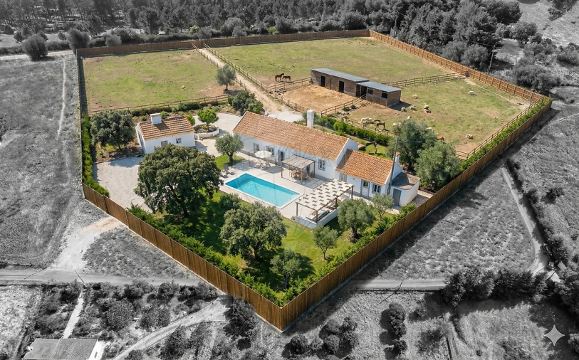 Quinta T0 para Venda em Aveiras de Baixo Foto 37