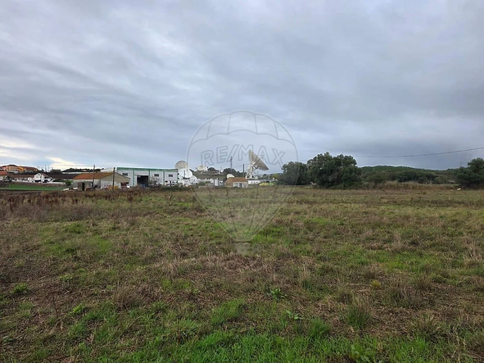 Terreno para Venda em Almargem do Bispo, Pêro Pinheiro e Montelavar Foto 7