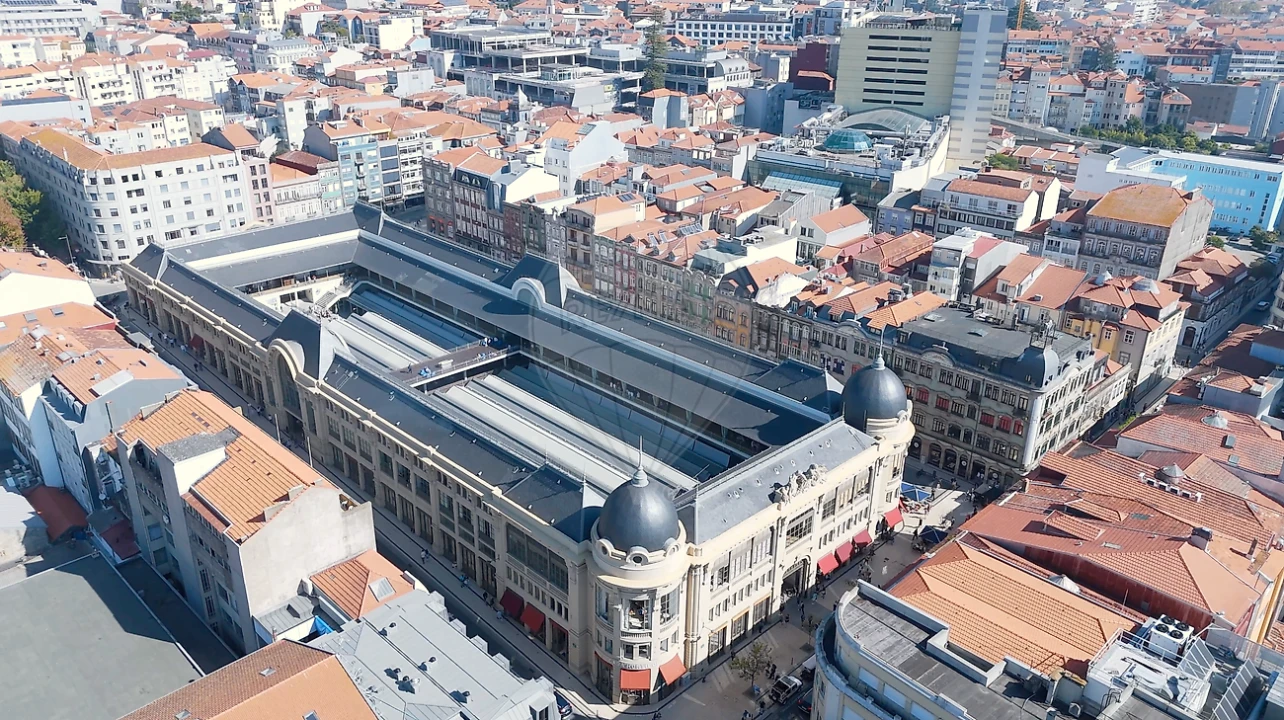 Prédio para Venda em Cedofeita, Santo Ildefonso, Sé, Miragaia, São Nicolau e Vitória Foto 9