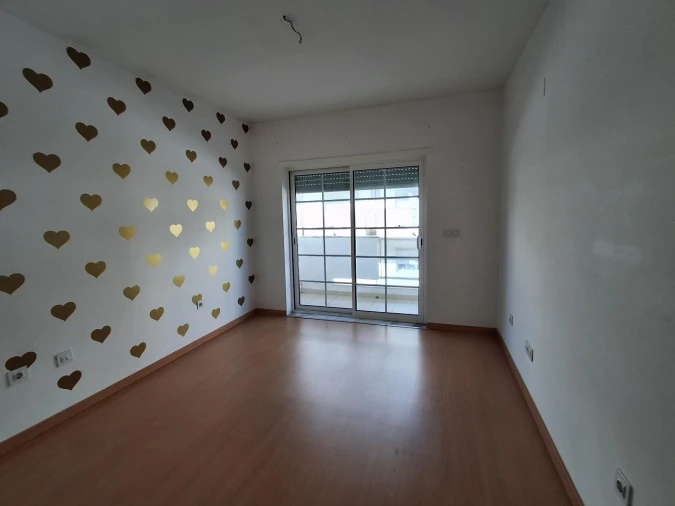 Apartamento T3 para Venda em Palhais e Coina Foto 11