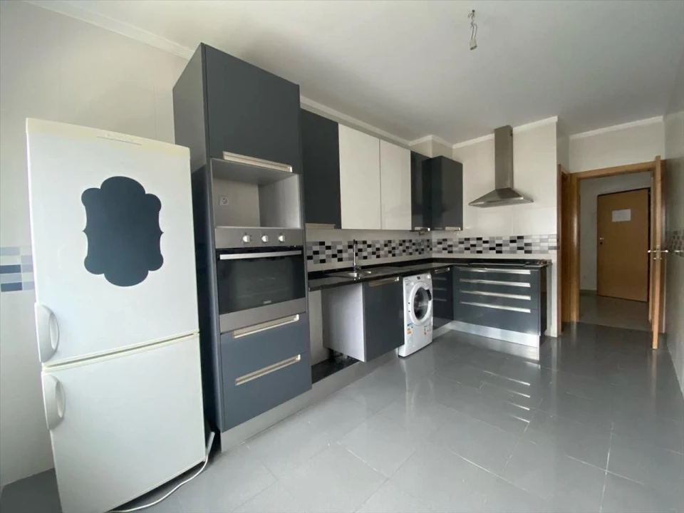 Apartamento T2 para Venda em Quinta do Anjo Foto 5