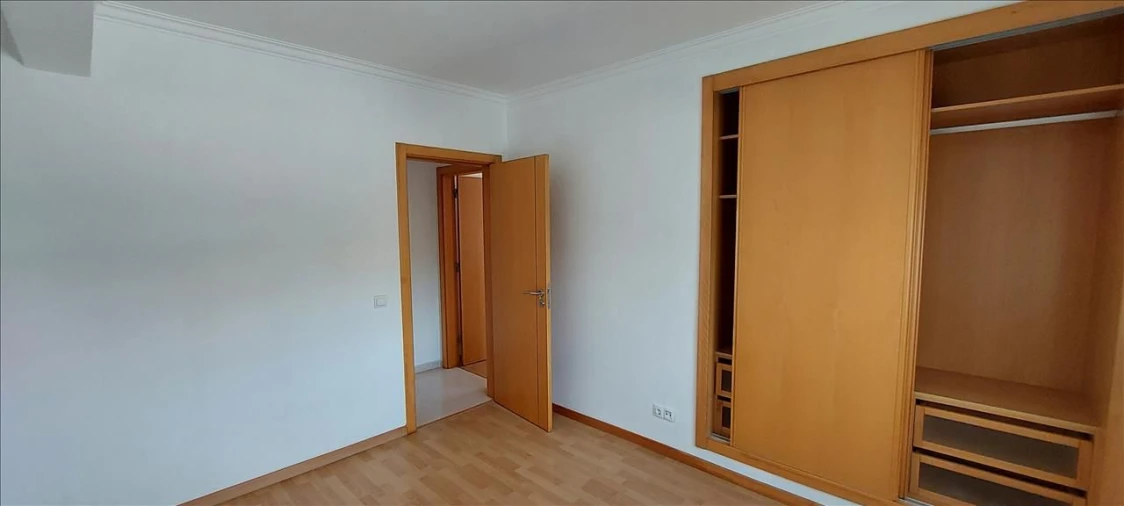 Apartamento T3 para Venda em Azambuja Foto 14