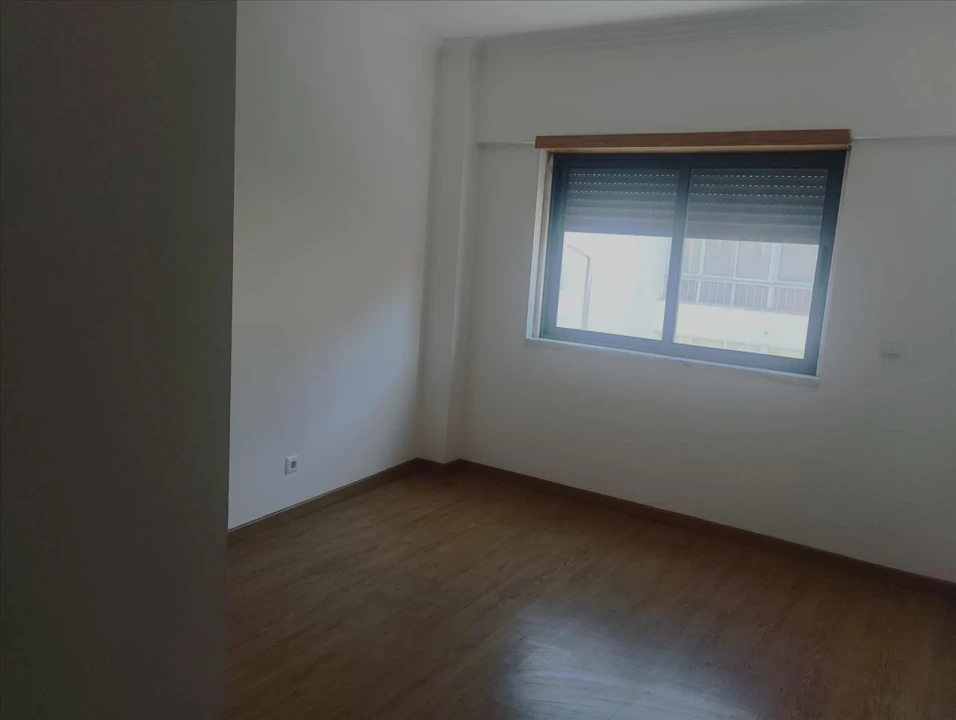 Apartamento T3 para Venda em Encosta do Sol Foto 9