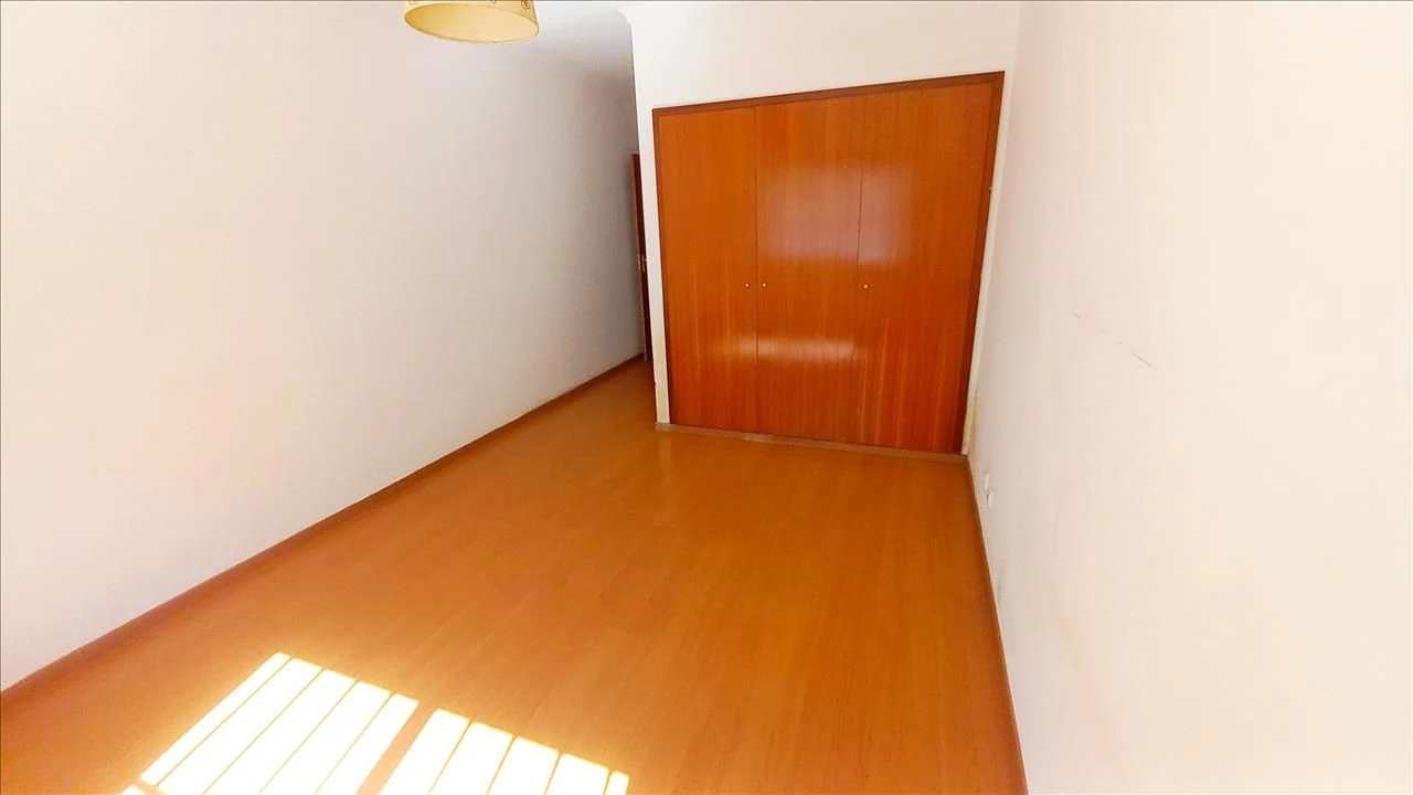 Apartamento T4 para Venda em Barreiro e Lavradio Foto 10