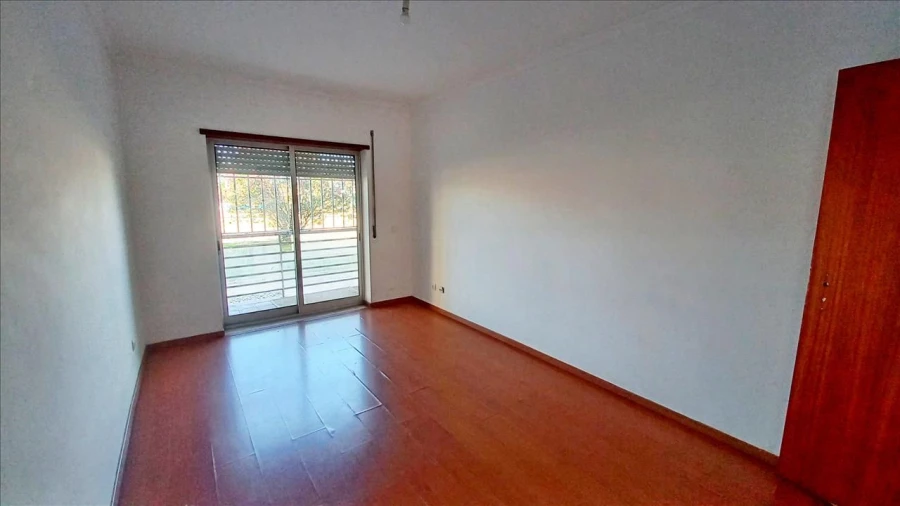 Apartamento T4 para Venda em Barreiro e Lavradio Foto 17