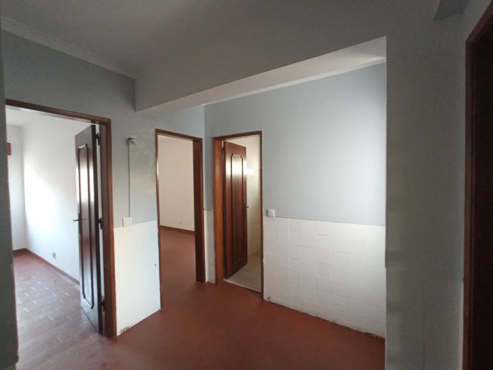 Apartamento T3 para Venda em Carregado e Cadafais Foto 12