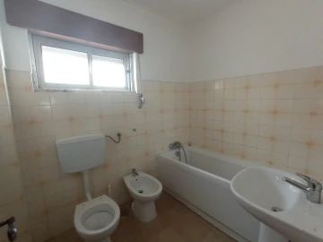 Apartamento T3 para Venda em Carregado e Cadafais
