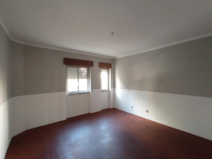 Apartamento T3 para Venda em Carregado e Cadafais Foto 4