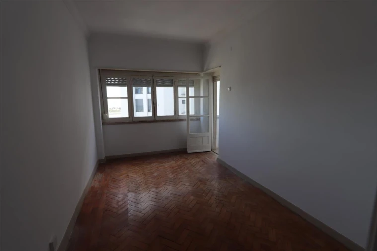 Apartamento T3 para Venda em Barreiro e Lavradio Foto 4