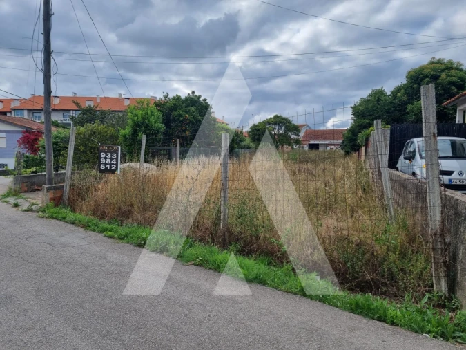 Terreno para Venda em Oiã Foto 3