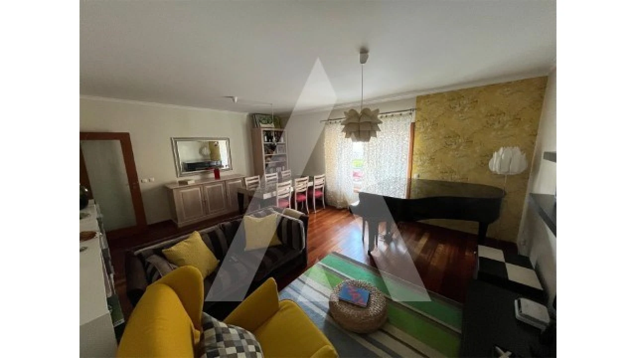 Apartamento T3 para Venda em Glória e Vera Cruz Foto 3