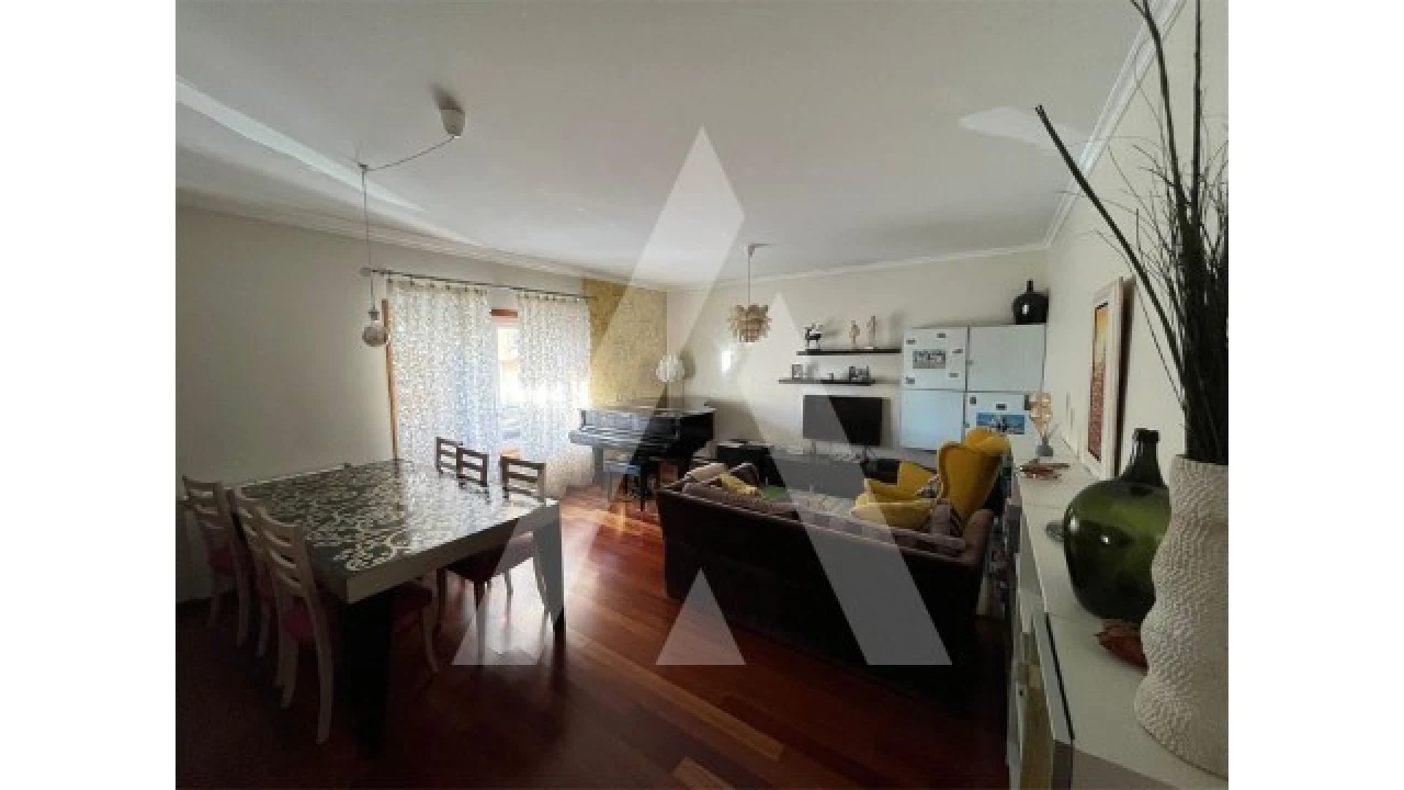 Apartamento T3 para Venda em Glória e Vera Cruz Foto 4