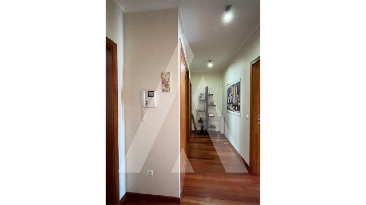 Apartamento T3 para Venda em Glória e Vera Cruz Foto 9