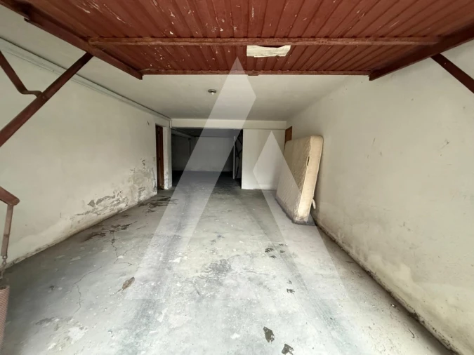 Garagem para Venda em Marinha Grande