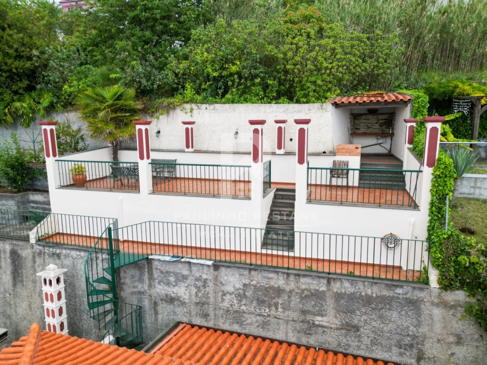 Quinta T3 para Venda em Funchal (Santa Maria Maior) Foto 21
